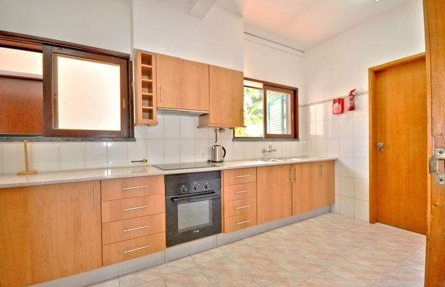 Close to Amenities, Free air Conditioning and Wi-fi - Foto 16