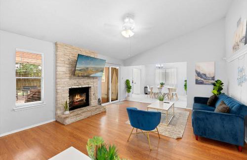 Pet Friendly - Q2 & Domain - King Bed - Pool Table - Foto 9