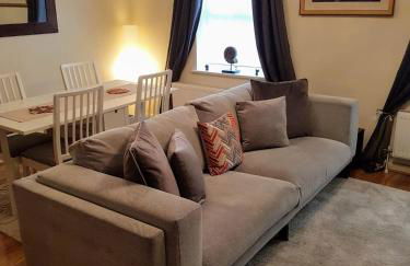 1 Bedroom luxury Flat Close to town center - Photo 9