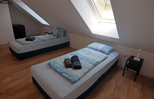 Terraced House by Gardersee Lake, Germany - Photo 7