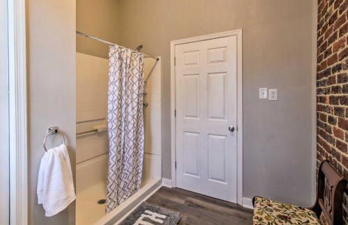 Mtn Views and Idyllic Setting! Clifton Forge Retreat - Foto 19