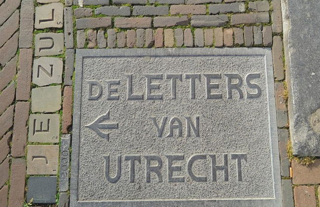 Monster Chase Through Iconic Utrecht - City Exploration Game - Photo 4