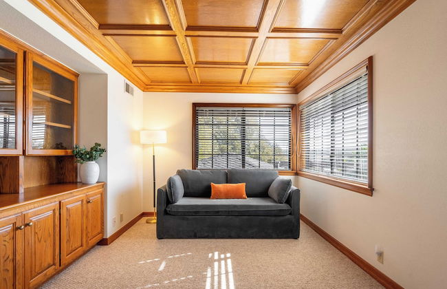 Cathedral by Avantstay Charming Secluded Estate w/ Sauna, Pool Table & Views of the Rolling Hills - Foto 23