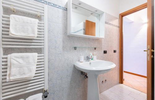 Casa Emilia - cozy apartment in Parma - Foto 16