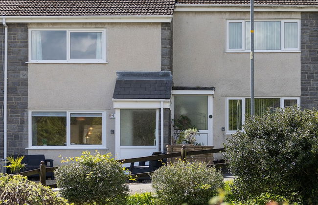 Ty Hapus - Close to Beach and Town - Photo 42