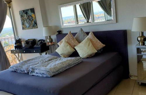 SUITE-XXI City View Hotelturm Augsburg - Foto 57