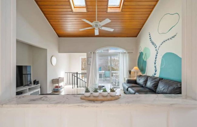 Enjoy Sunny Daze Private Pool Walk to Beach - Foto 6