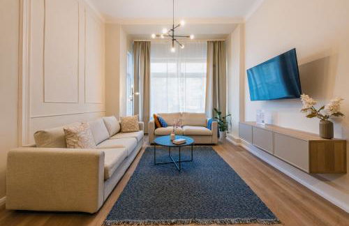 Renovated! 120qm Apartment 2 Bathrooms Balcony Up to 9 Guests - Foto 9