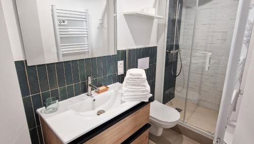 La Capte T2, A 2min de la mer, Terrasse-Wifi-Parking gratuit - Foto 5, towels, Shower