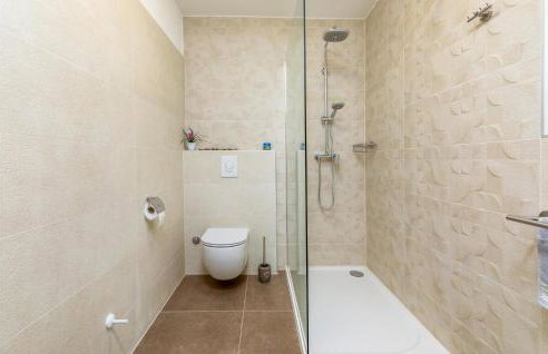 Cozy Home In Rojnici With Wifi - Photo 34