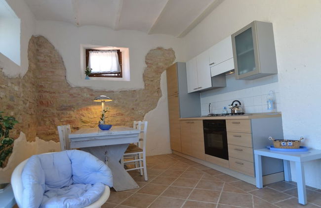 Cozy Couples Getaway w/ Wifi - Foto 13