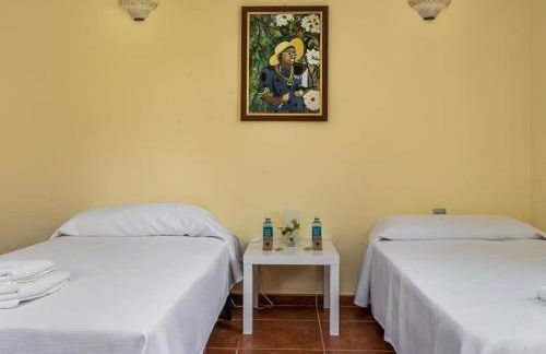 Architectural jewel between sea and mountains - Foto 36