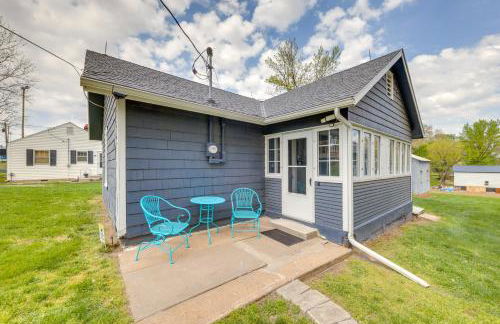 Homey Cottage with Sunroom and Smart TV! - Foto 29