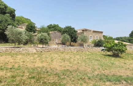 Beautiful Farmhouse with large swimming pool within walking distance of a charming, lively village - Foto 5