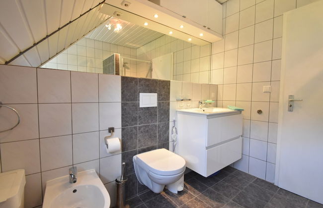 Spacious Mansion With Meadow View in Bruinisse - Foto 23