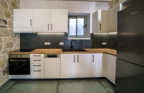 Nafsika Xenia - Odysseus - Foto 43