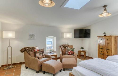 Natur pur! Exklusive Ferienwohnungen in historischer Poststation Bornkrug - Foto 1