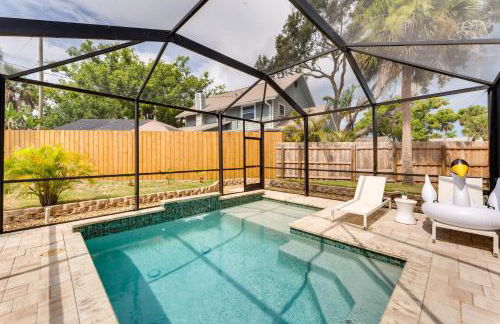 Nokomis Home with Screened Pool, 3 Mi to Beaches! - Foto 25