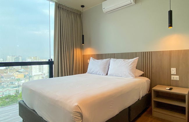 w Amazing 2BR w Jacuzzi in Miraflores - Photo 2