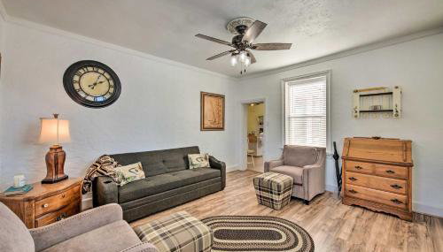 Kik-N-Bak Cottage with Beautiful Mountain View - Foto 5