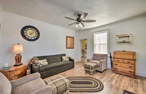 Kik-N-Bak Cottage with Beautiful Mountain View - Foto 5