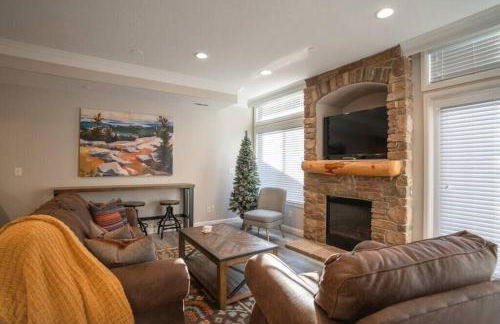 Lakeside Funscape LS33 Ski & Snowboard Hot Tub - Foto 23