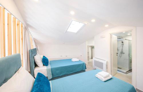 Villa Ami, Roda, Corfu: 10 guests, heated pool, private mini golf, pool table & more!! - Foto 10