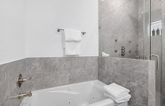 Newly Built Modern 3 Bedroom Houston Home - Foto 17