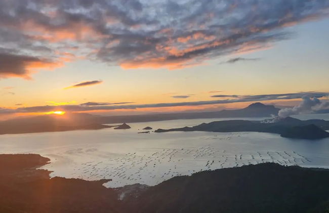 Wind - Serene Lake View Retreat in Tagaytay - Foto 1