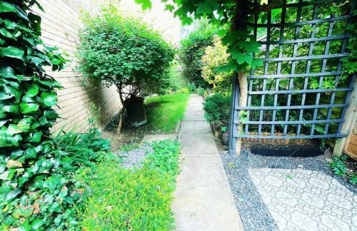 Booker Avenue House - 4 bedroom house with garden and parking - Foto 40