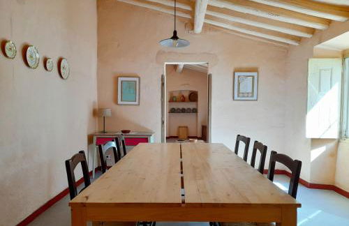 StoryHouse33 - Casa com histórias, pátio e jacuzzi - Foto 30