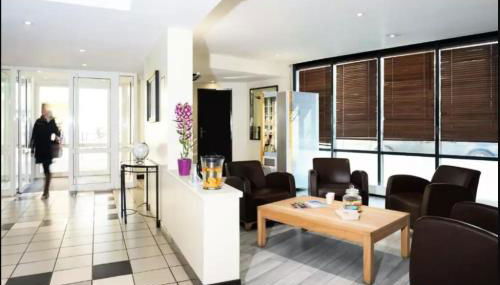 Serenity Aparthotel, la Défense - Eiffel tower view - 5 min walk to Subway - Foto 4