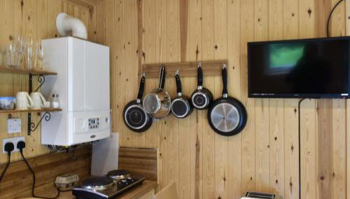 Shepherds Hut 2 At Laddingford - Uk32534 - Foto 4