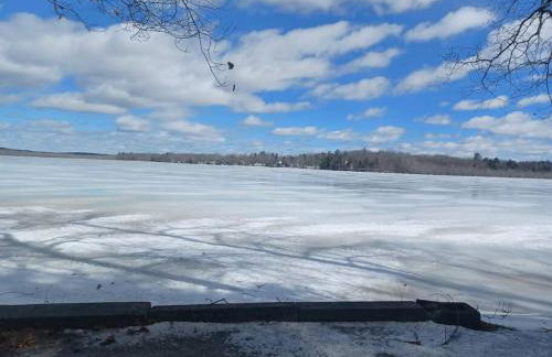 Sunrise Views Cabin with King Bed, Bar & Game Room - Foto 49