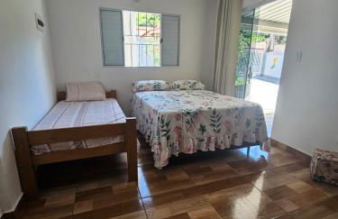 Casa de temporada em Lindoia - PISCINA, FOGÃO A LENHA, CHURRASQUEIRA - Conforto e privacidade - Foto 19