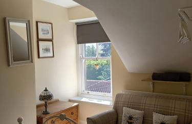 Woolly Hill House - Beautiful Townhouse in the Heart of Wooler - Photo 7