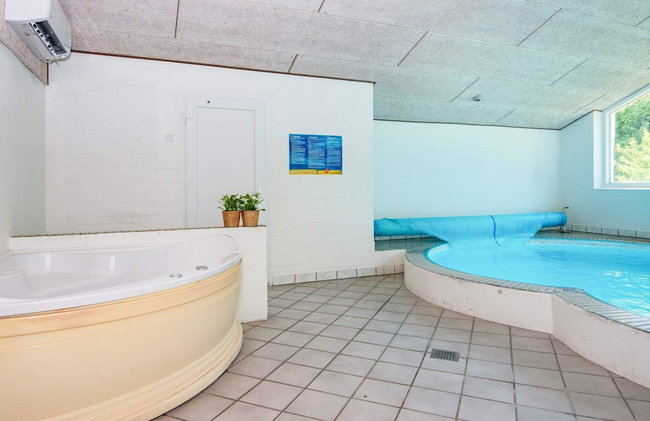14 Person Holiday Home in Orsted - Foto 2