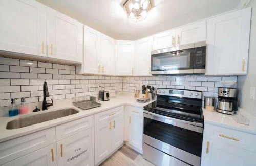 OV Mosaic - Topaz Suite - Photo 1