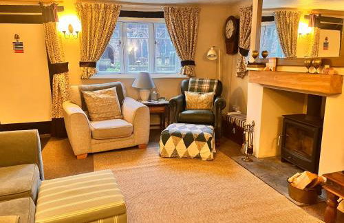 Chapter Cottage, Cheddleton Nr Alton Towers, Peak District, Foxtail Barns, the Ashes - Photo 4