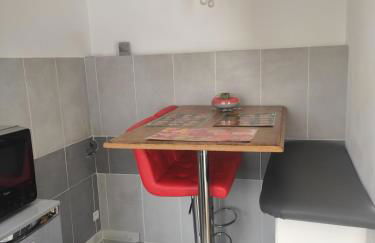 Petit gite paisible en bord de lac - Photo 3