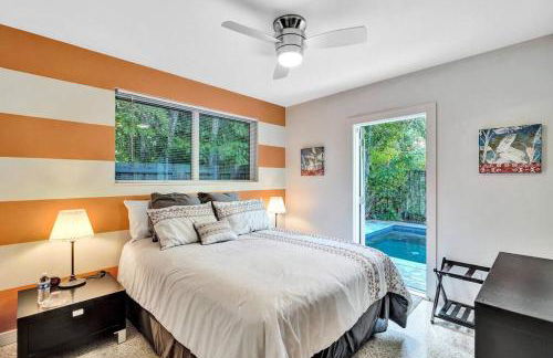 Heated pool, parking, 5 min walk to food and fun! - Foto 4