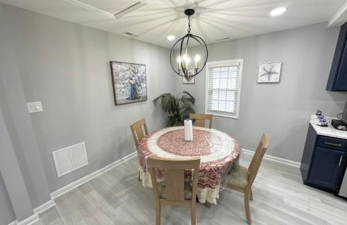 Cottage in Heart of Colonial Beach, 7 Mins Walk to the Beach - Foto 14