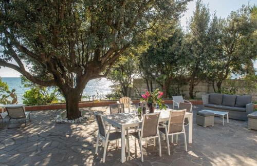 Villa GREG stupenda casa sulla spiaggia con accesso diretto al mare - Foto 4