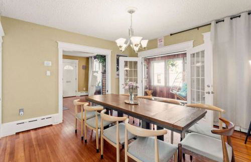 AC 6BR 2BA Quiet Retreat Central Location - Foto 18