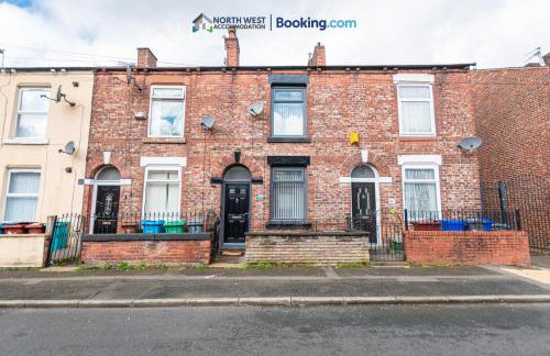 Newly Refurbished 2-Bedroom House in Manchester Ideal for Contractors with Free Parking & WiFi - Foto 6