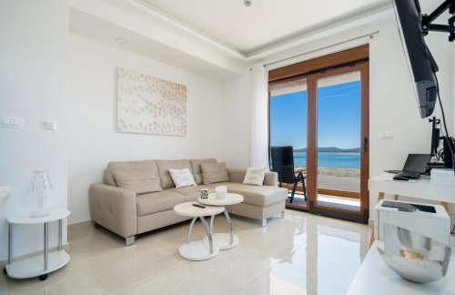 Beach Deluxe - Private Wellness Villa - Foto 5