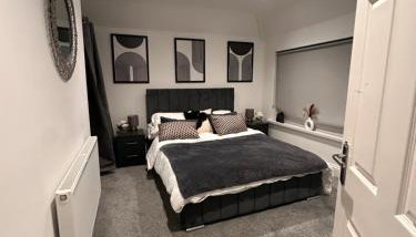 1 bed flat, free parking, 10 mins BHX airport, free WiFi - Foto 2