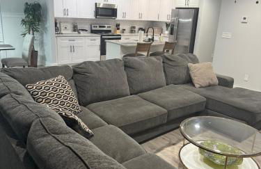 Modern new townhouse near Stone Mountain Sleeps 10 - Foto 3