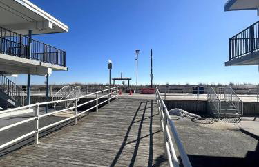 Ocean Rendezview- Steps to Beach & Boardwalk! - Foto 6