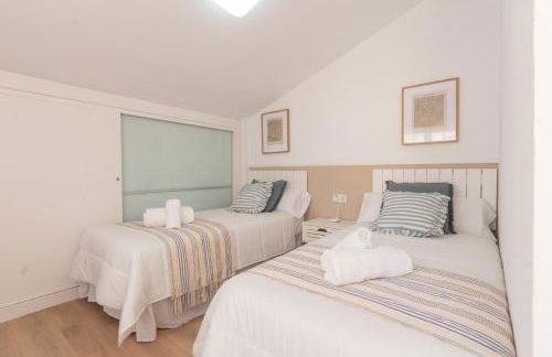 Arena Marina - Pool and relaxation near the airport - Foto 53